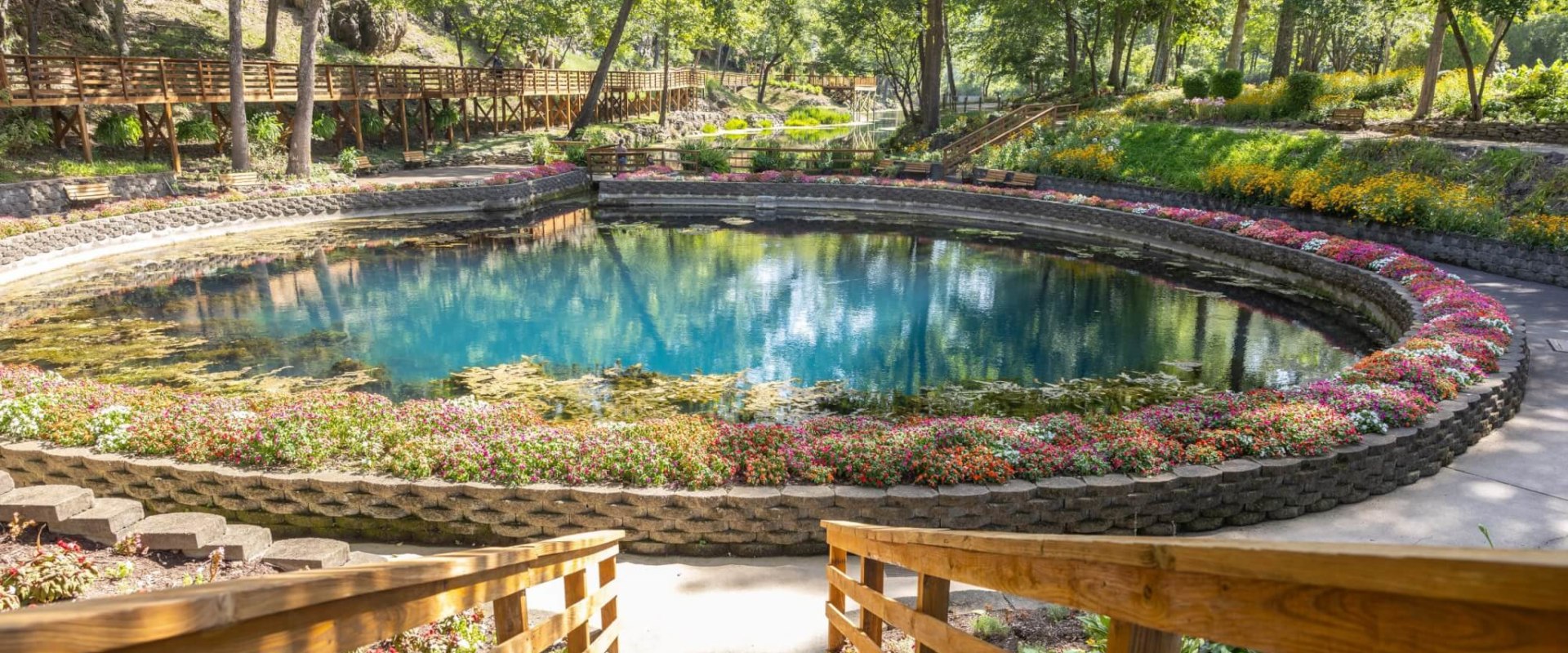 Unleashing the Creative Spirit: Exploring the Art and Craft Vendors at Spring Festivals in Northwest Arkansas